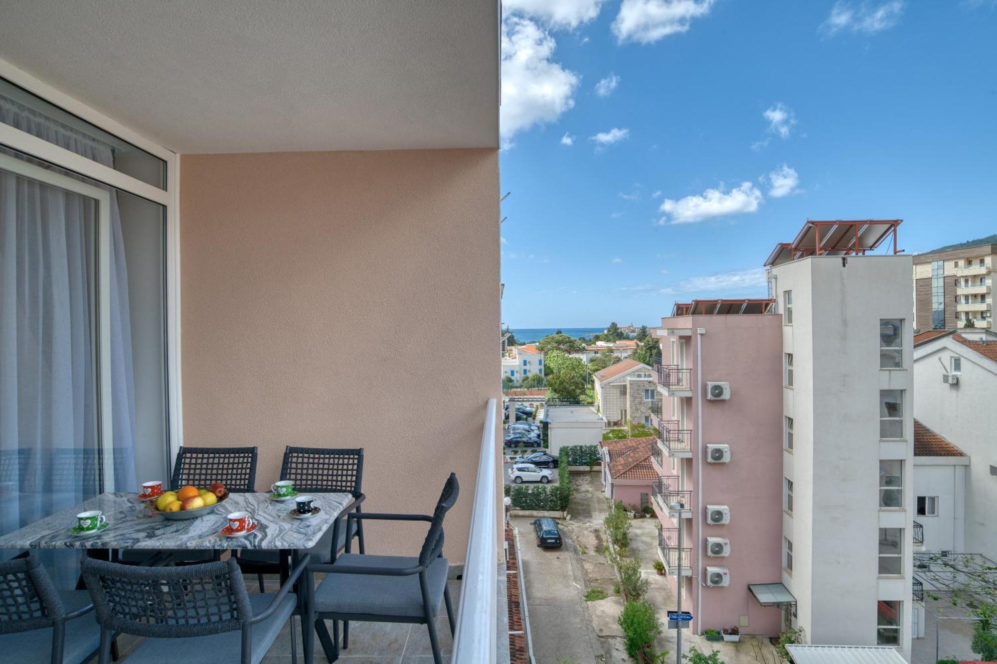 Comfort Apartment Near The Beach Budva Ngoại thất bức ảnh
