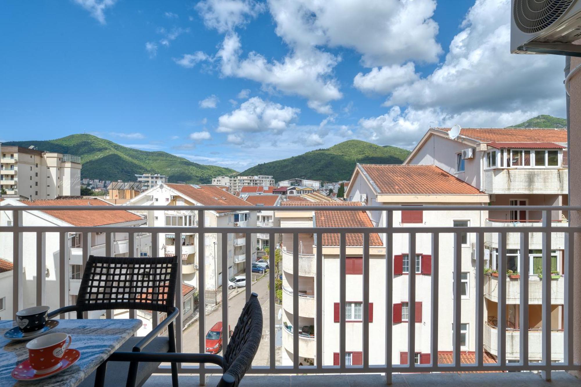 Comfort Apartment Near The Beach Budva Ngoại thất bức ảnh