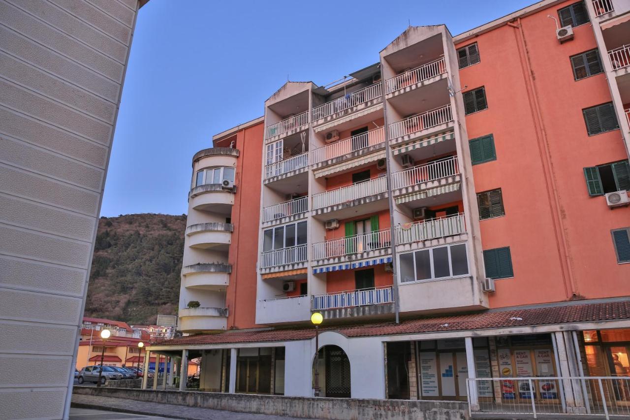 Comfort Apartment Near The Beach Budva Ngoại thất bức ảnh